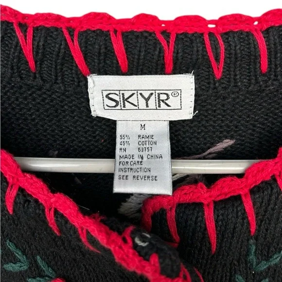 SKYR Icelandic Zoo Animal Embroidered Sweater - Size Medium - Picture 5 of 9